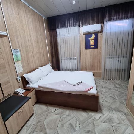 Bal-Meyir Hotel Almati Kültér fotó