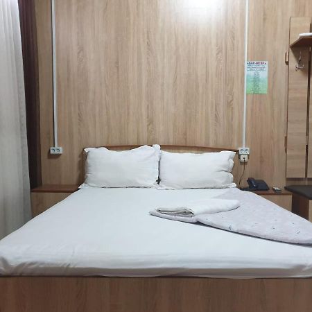 Bal-Meyir Hotel Almati Kültér fotó